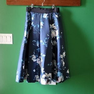 Blue w/ white floral, long, full skirt w/ pockets
